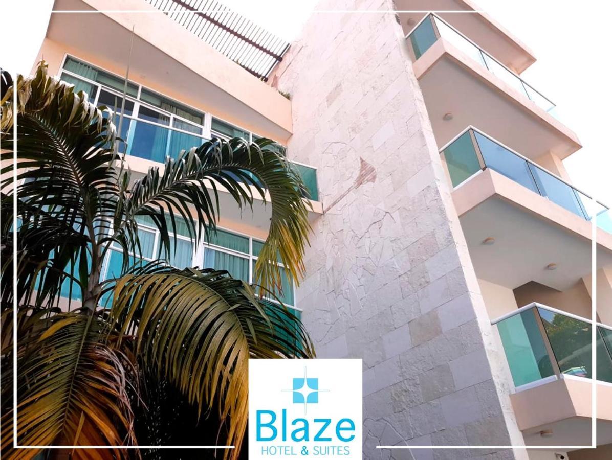 BLAZE Hotel&Suites Puerto Vallarta Exterior foto