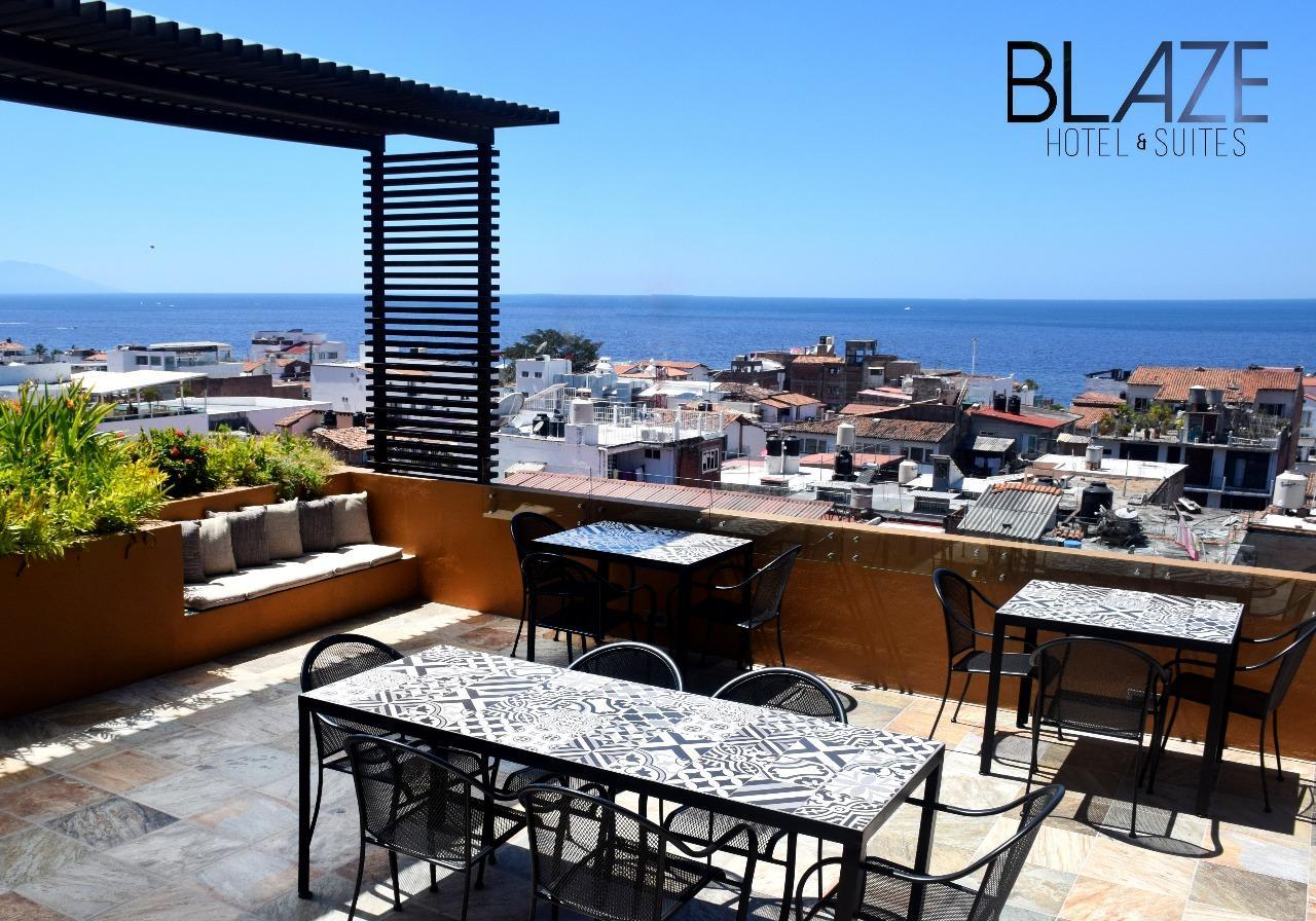 BLAZE Hotel&Suites Puerto Vallarta Exterior foto